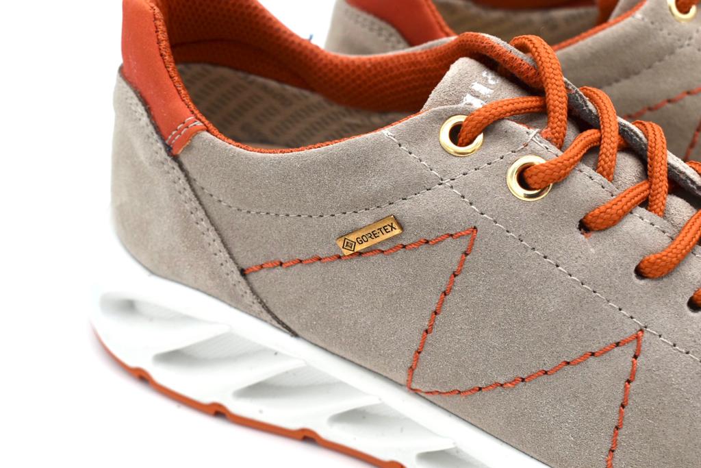 Sneakers da donna in camoscio gore-tex Igi & Co