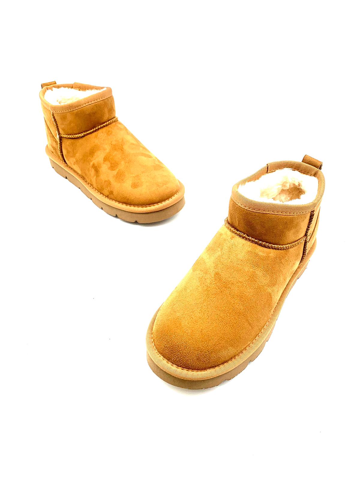 Stivaletti bassi con fodera in peluche da donna GRÜNLAND