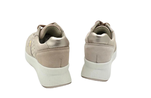 Sneaker da donna in pelle Igi & Co