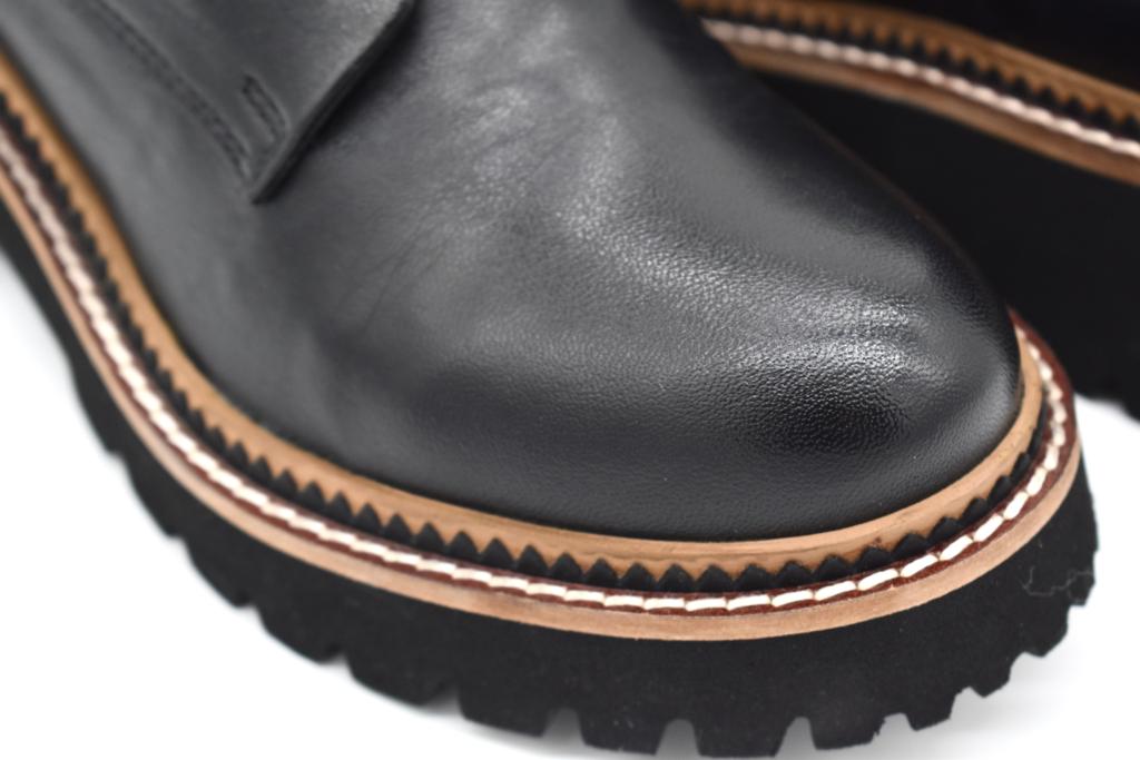 Scarpe stringate da donna in pelle Evoca