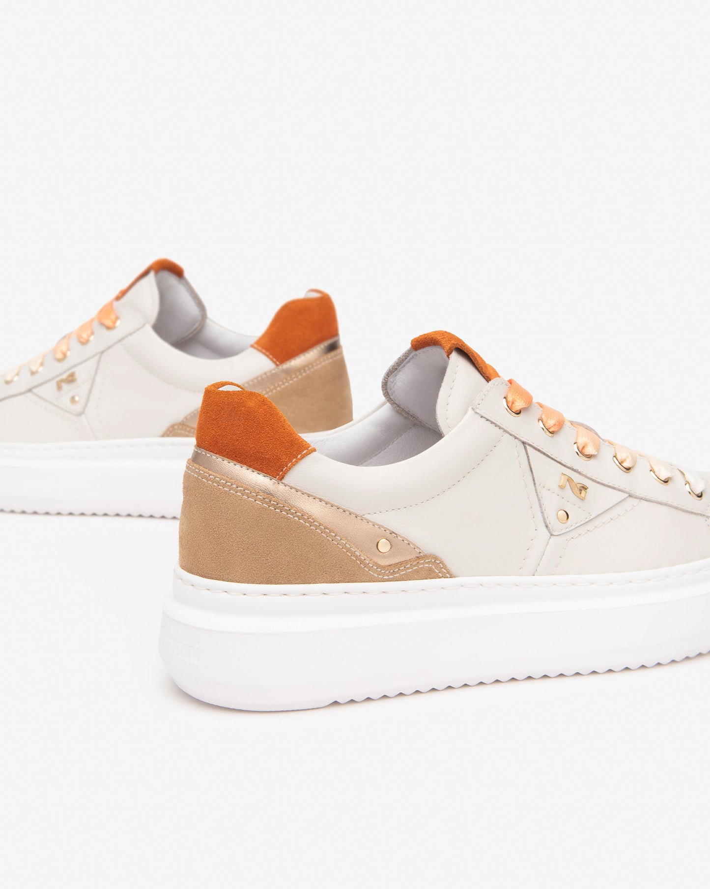 Sneakers da donna in pelle NeroGiardini