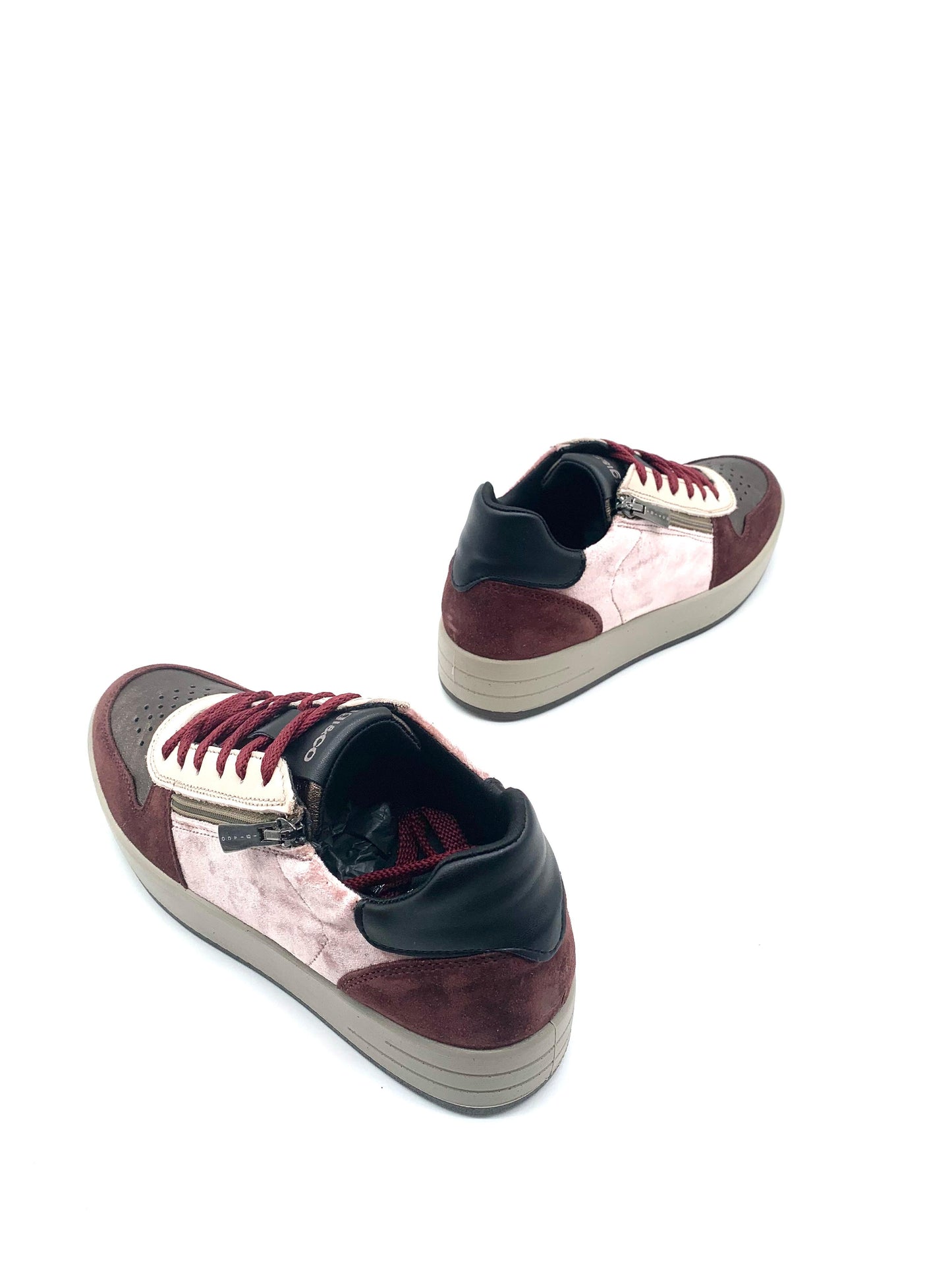 Sneakers in pelle e camoscio da donna Igi&Co
