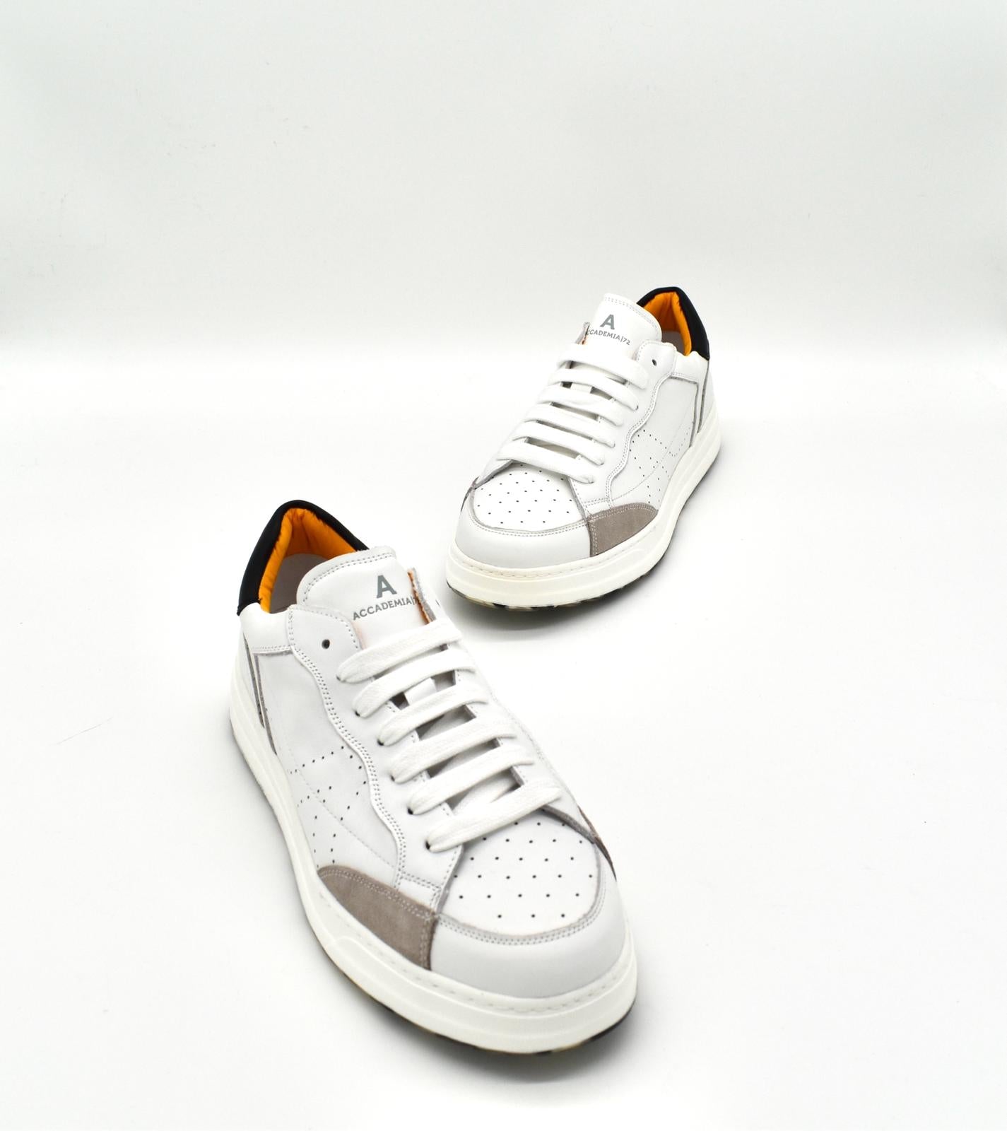 Sneakers da uomo in pelle Accademia 72