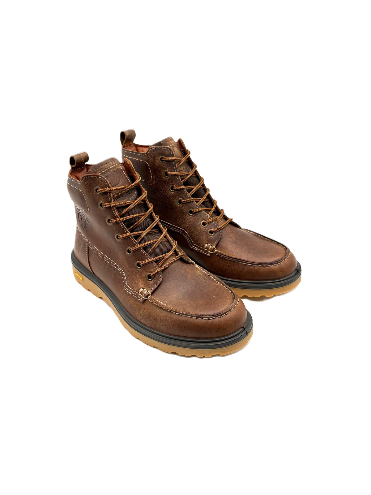 Anfibi da uomo in pelle con suola Vibram Devisal