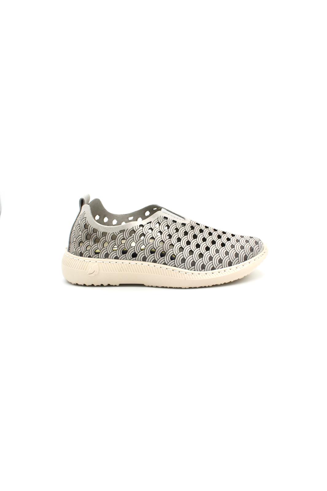 Slip-on traforata da donna Roal