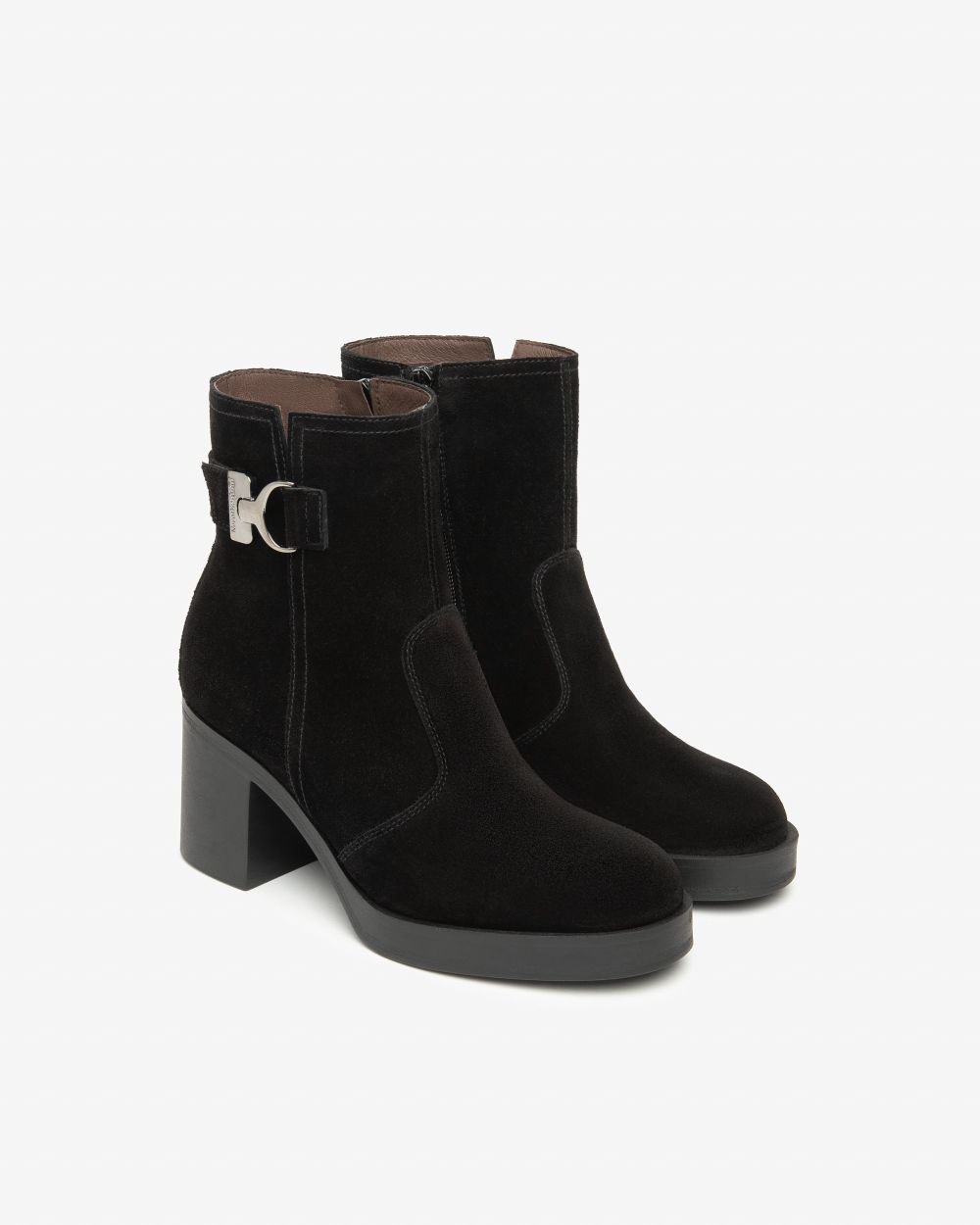 Stivaletti da donna in camoscio NeroGiardini