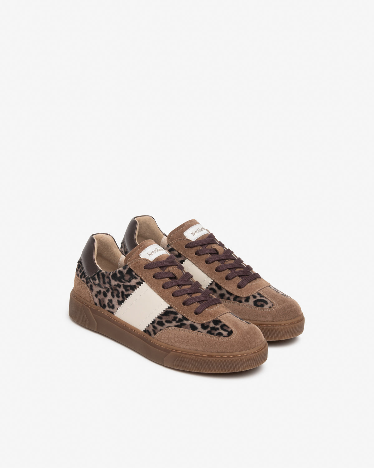 Sneakers da donna in camoscio NeroGiardini