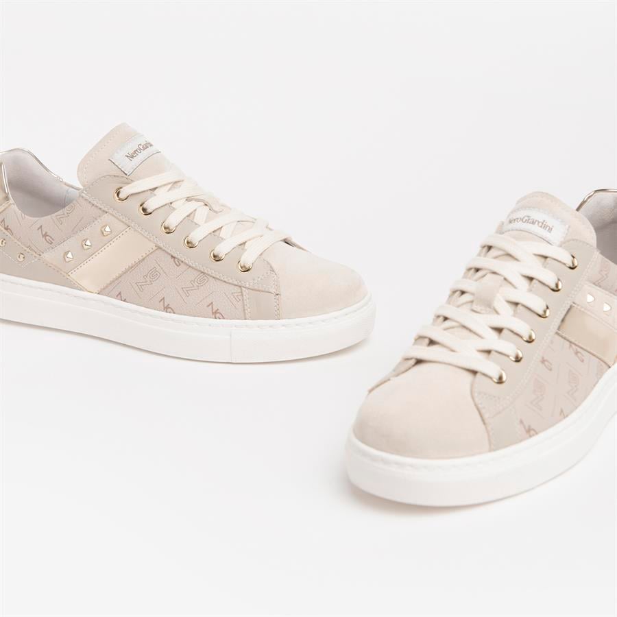 Sneakers da donna in pelle NeroGiardini