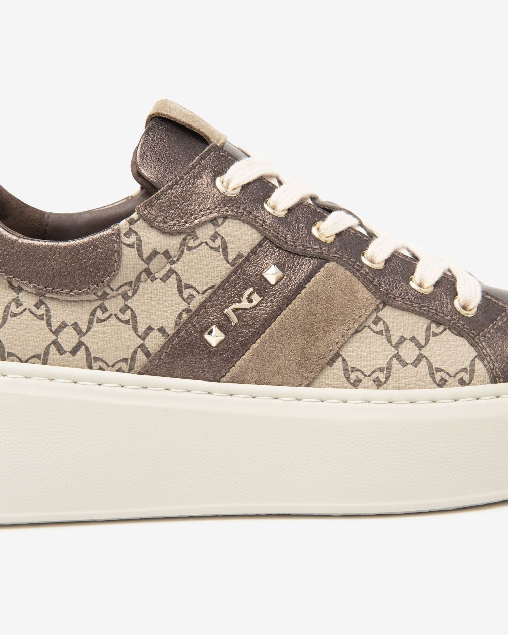 Sneakers da donna in pelle NeroGiardini