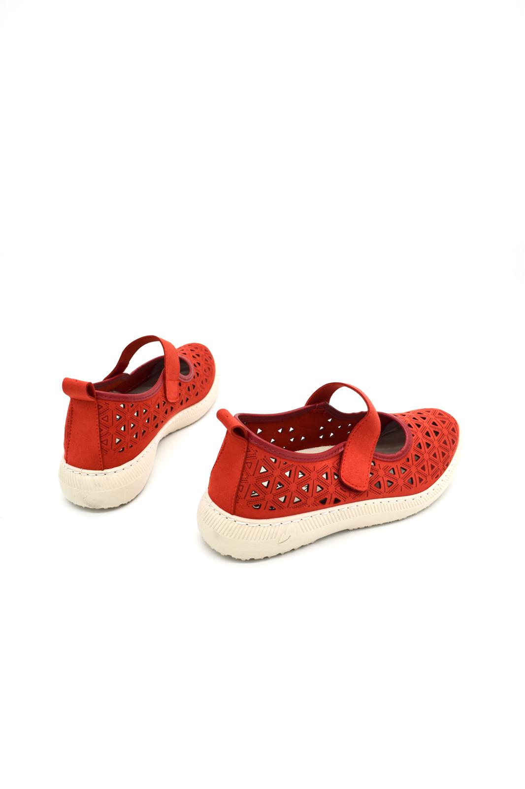 Slip-on traforata da donna Roal