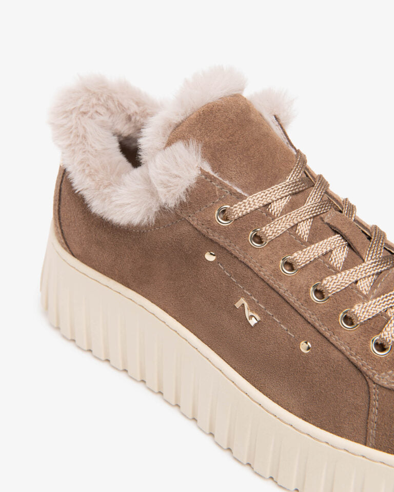 Sneakers da donna in pelle NeroGiardini