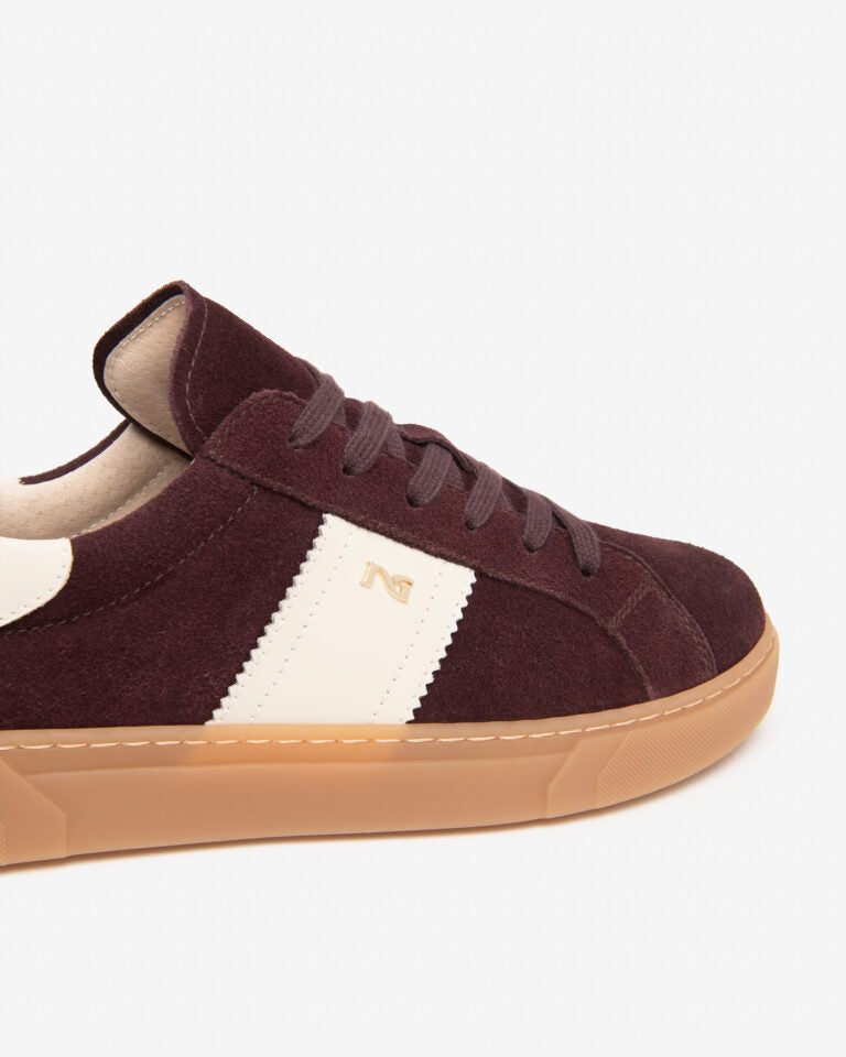 Sneakers da donna in camoscio NeroGiardini