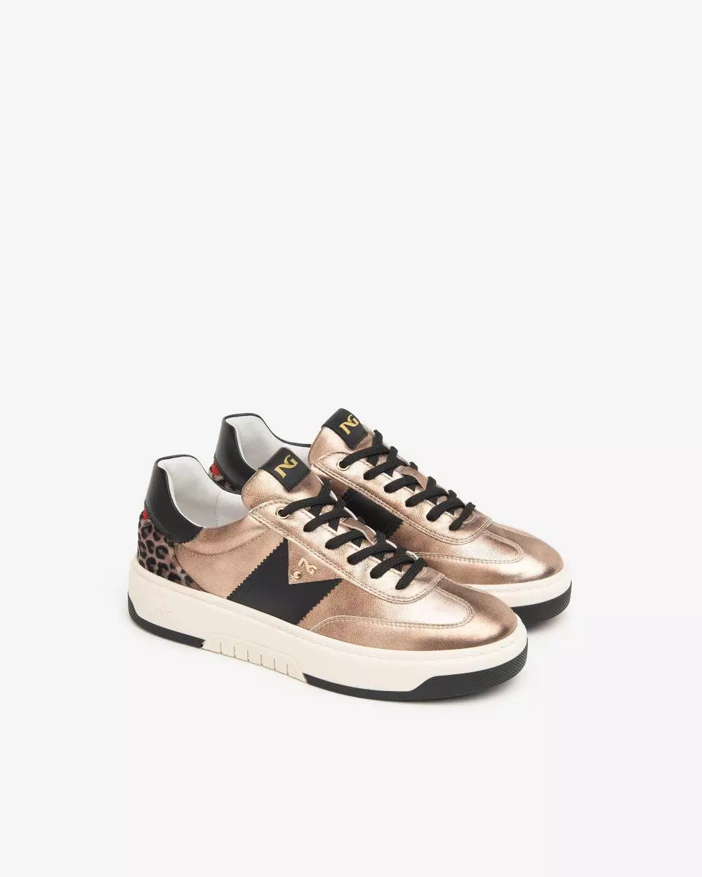 - Sneakers da donna in pelle NeroGiardini -