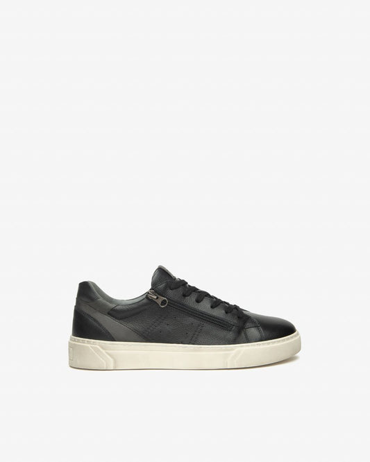 Sneakers da uomo in pelle NeroGiardini