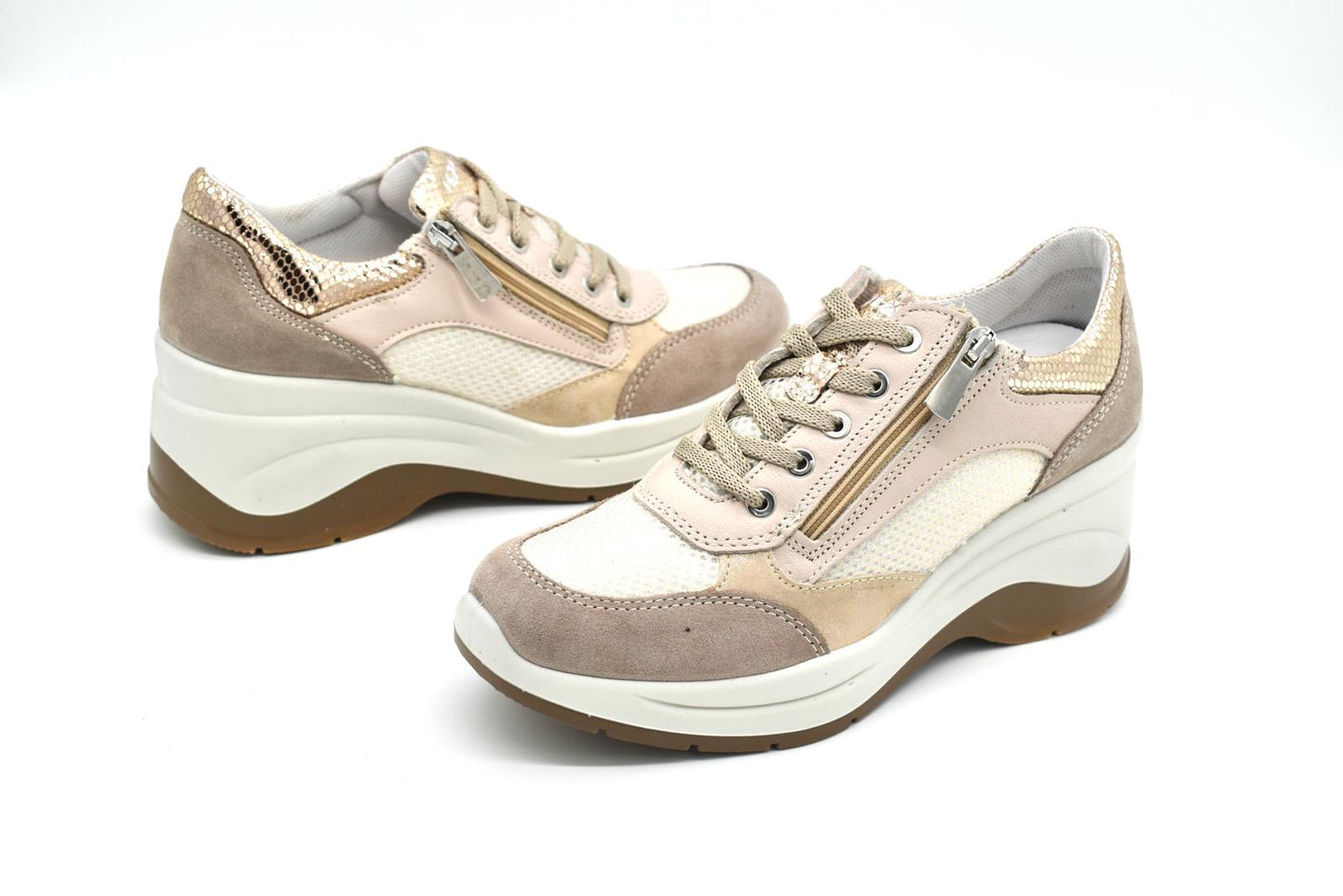 Sneakers alte da donna in pelle Igi & Co