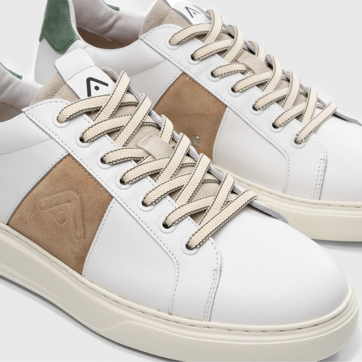 Sneakers da uomo in pelle e camoscio Ambitious