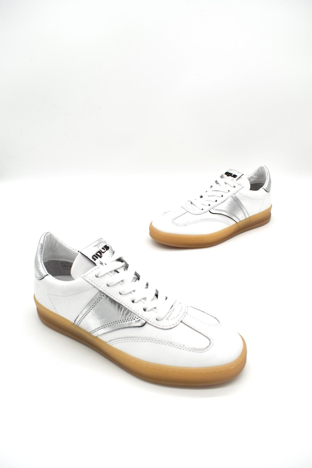 - Sneakers da donna in pelle Mjus -