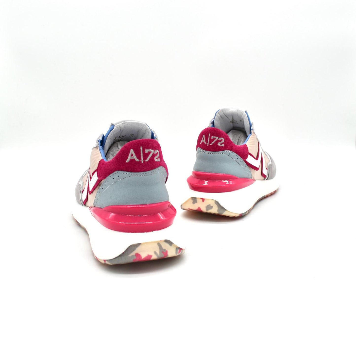 Sneakers da donna in pelle Accademia 72