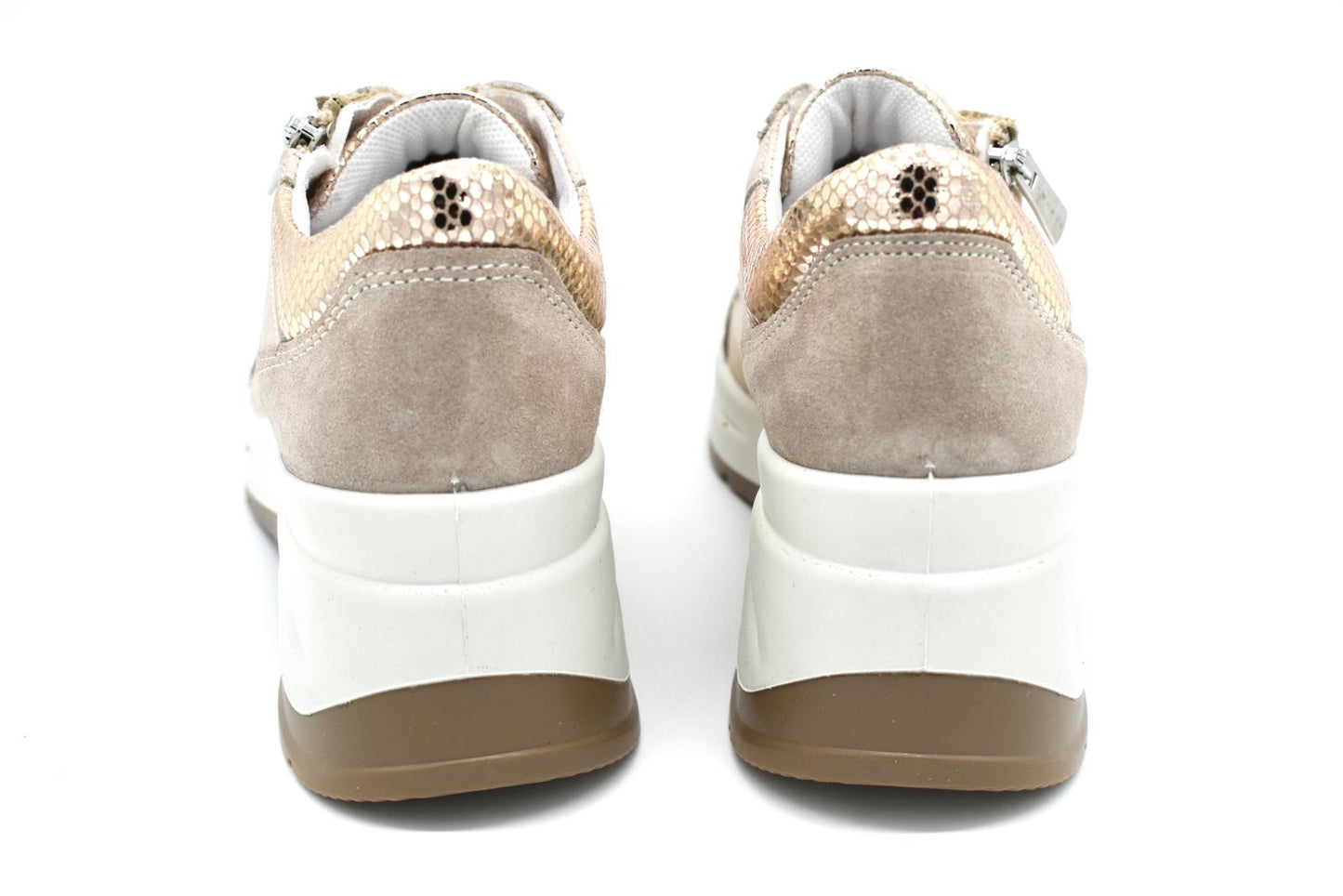 Sneakers alte da donna in pelle Igi & Co