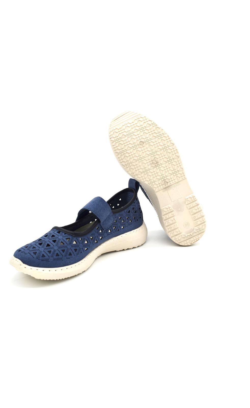 Slip-on traforata da donna Roal