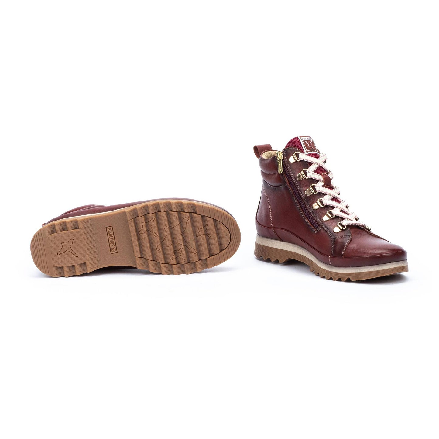 Stivaletti strigati da donna in pelle Pikolinos