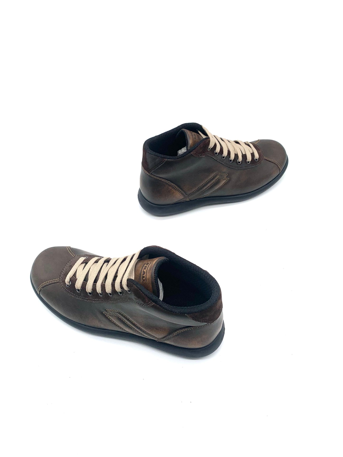 Sneakers alte da uomo in pelle Frau