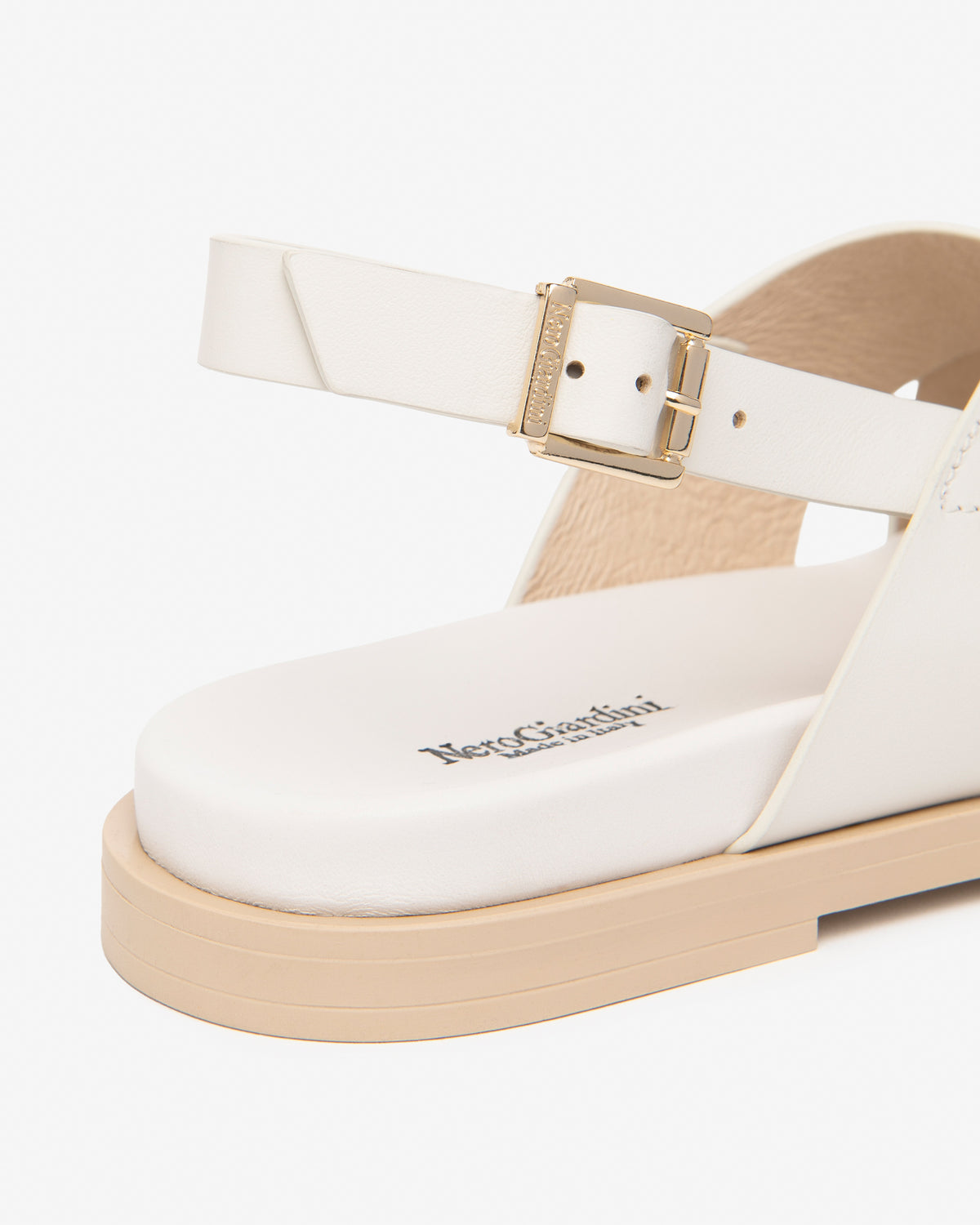 Sandali da donna in pelle NeroGiardini