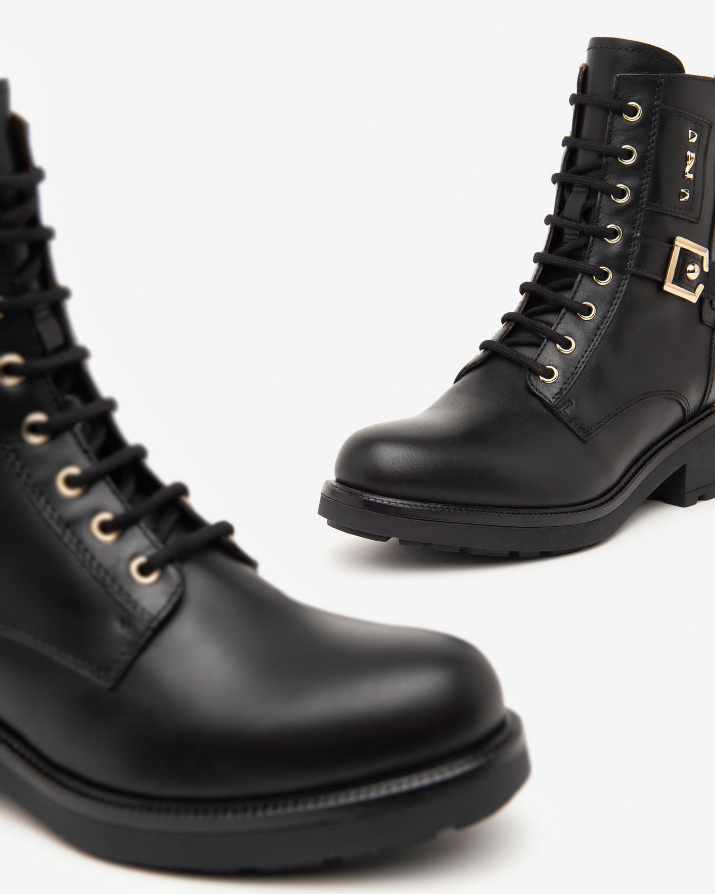 Anfibi da donna in pelle allacciati con zip Nero Giardini