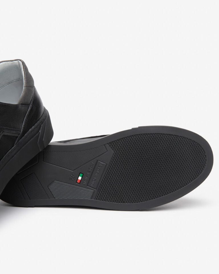 Sneakers da uomo in pelle NeroGiardini