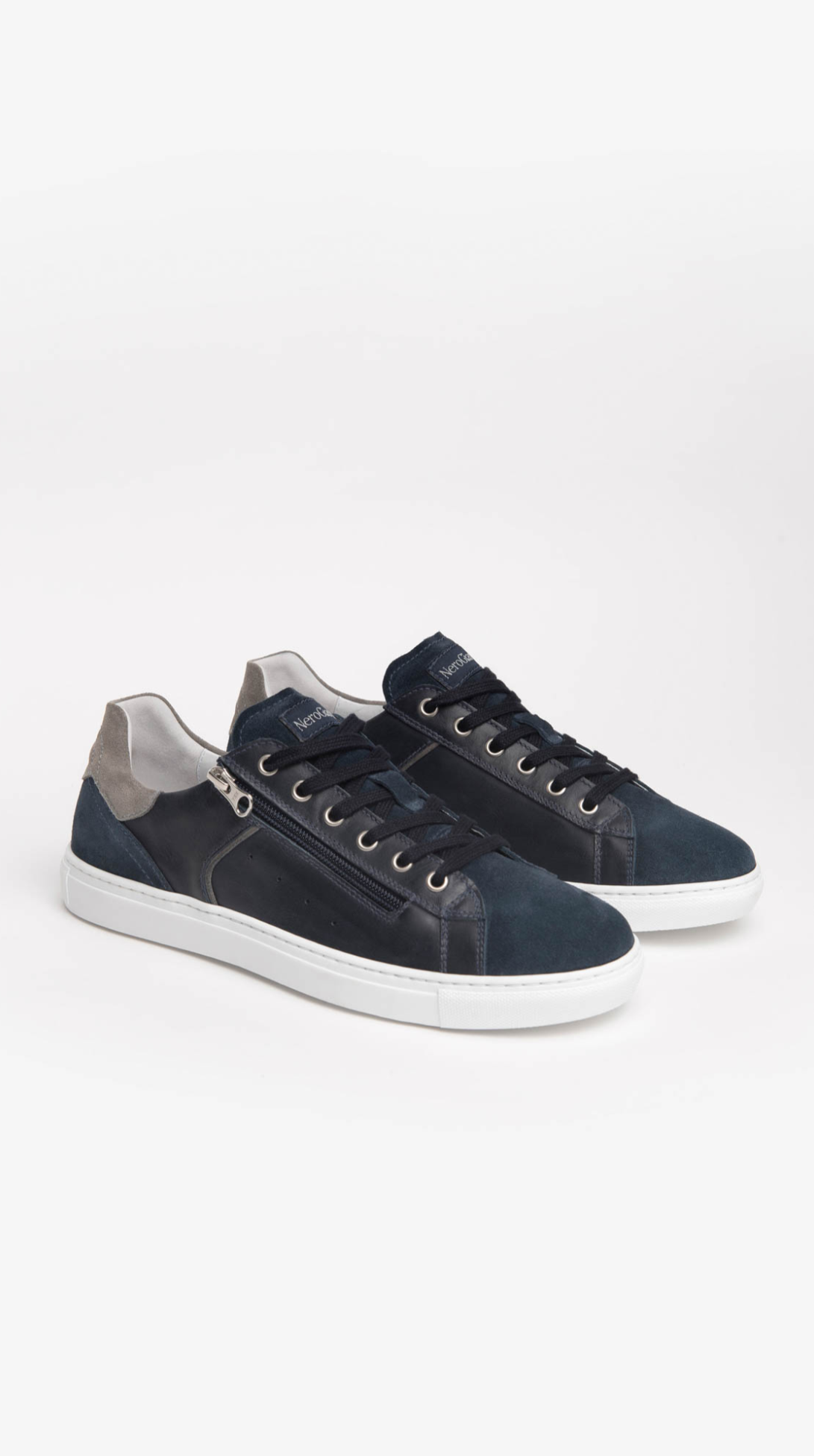 Sneakers da uomo con zip laterale in pelle e camoscio Nero Giardini