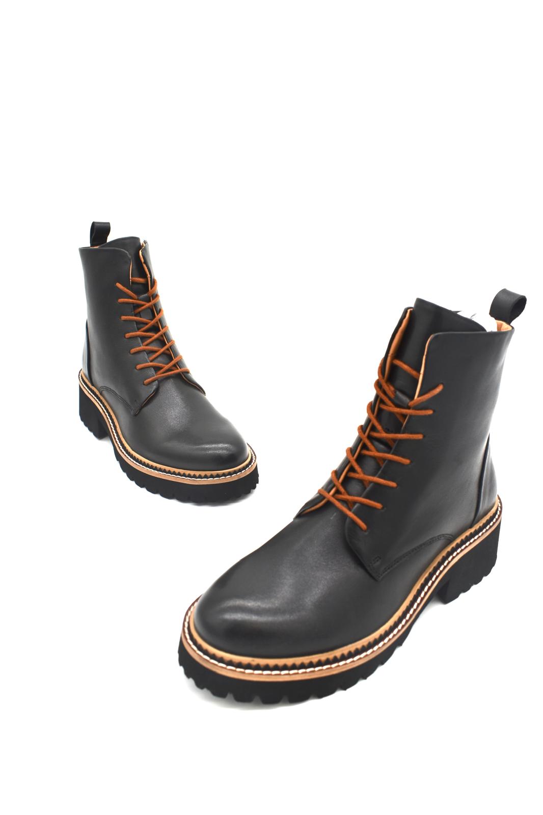 Anfibi da donna in pelle Evoca